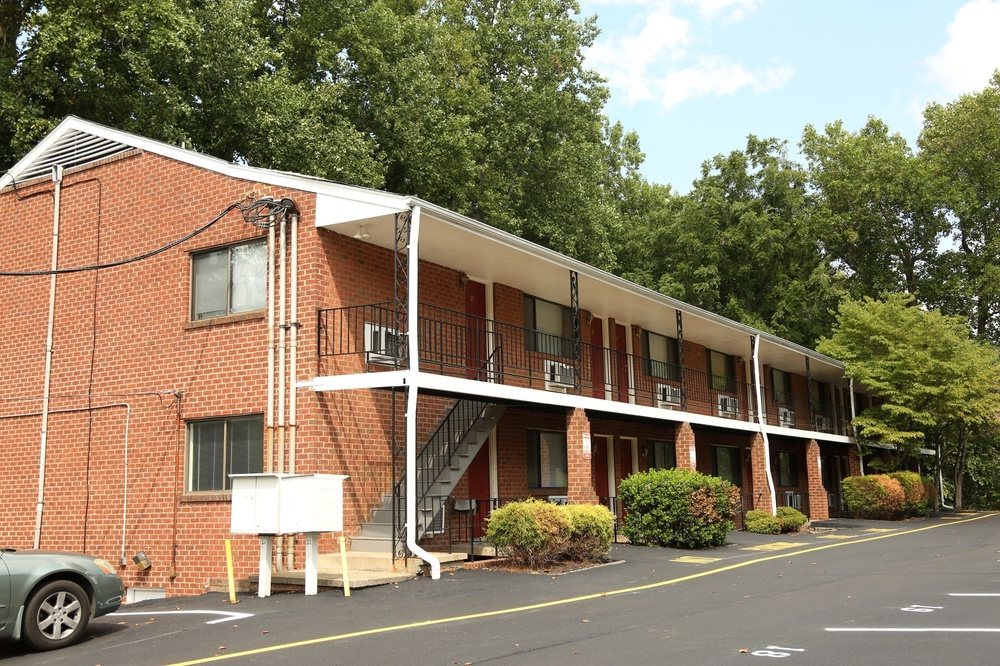 Charlottesville Apartments VAMA Blue Ridge